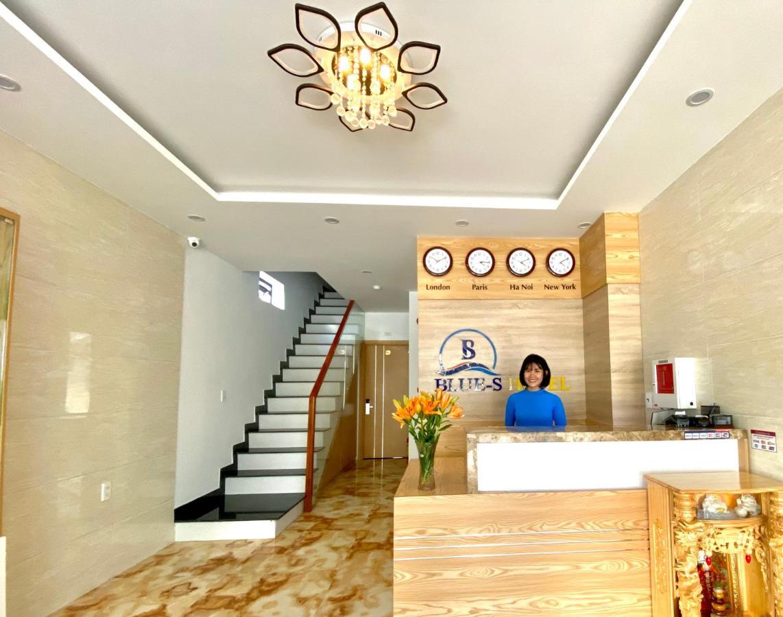 Blue-S Hotel & Apartment Da Nang Exterior photo